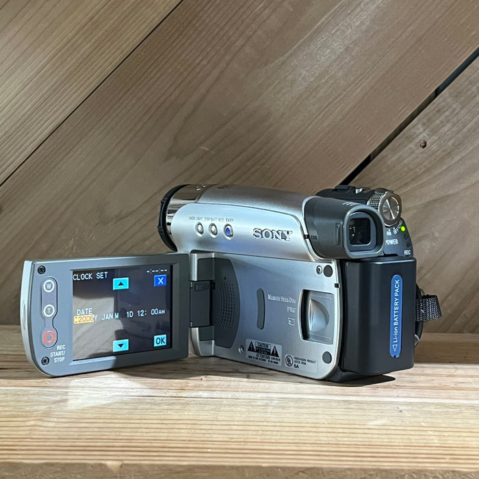 Sony Handycam DCR-HC36 MiniDV Camcorder w/ Battery & Charger (325461)