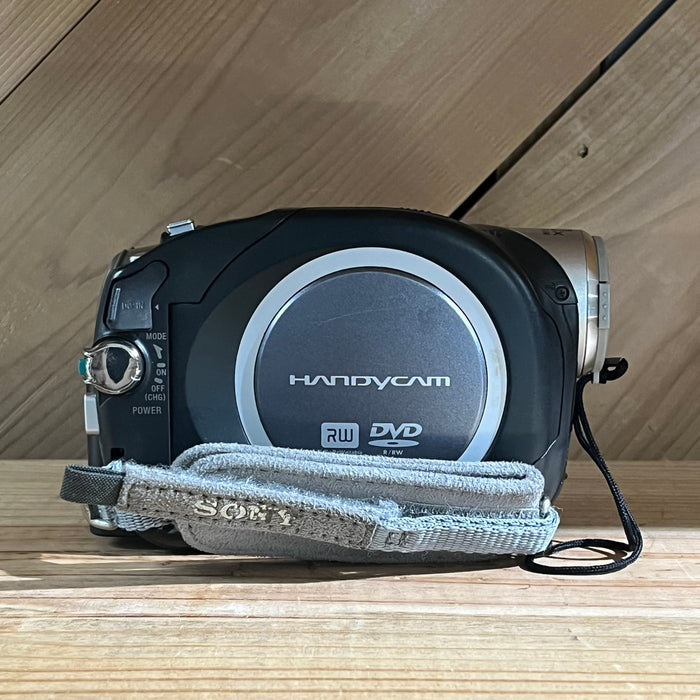 Sony Handycam DCR-DVD92 Mini DVD Camcorder w/ Battery & Charger (3350291)