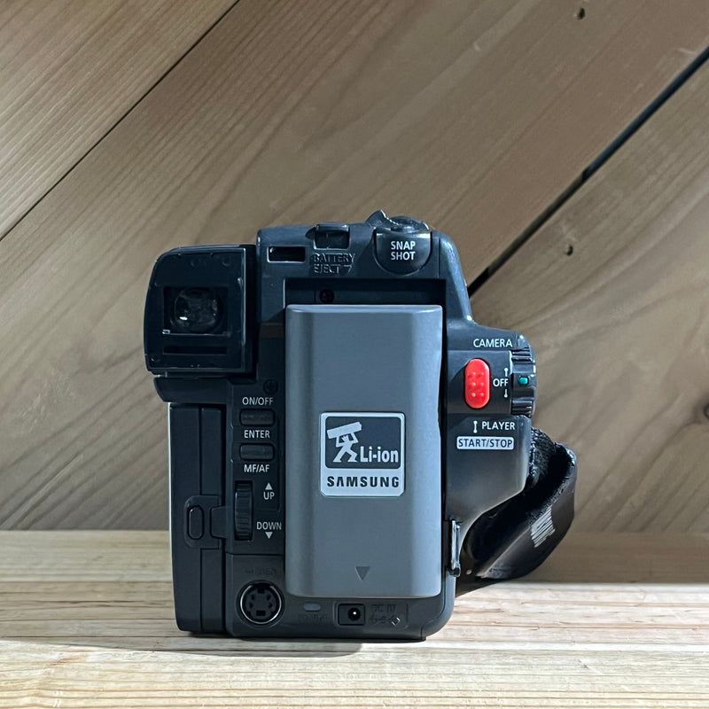 Samsung SCL860 Hi8 NTSC Camcorder w/ 3.6–79.2mm Lens (SCL860)