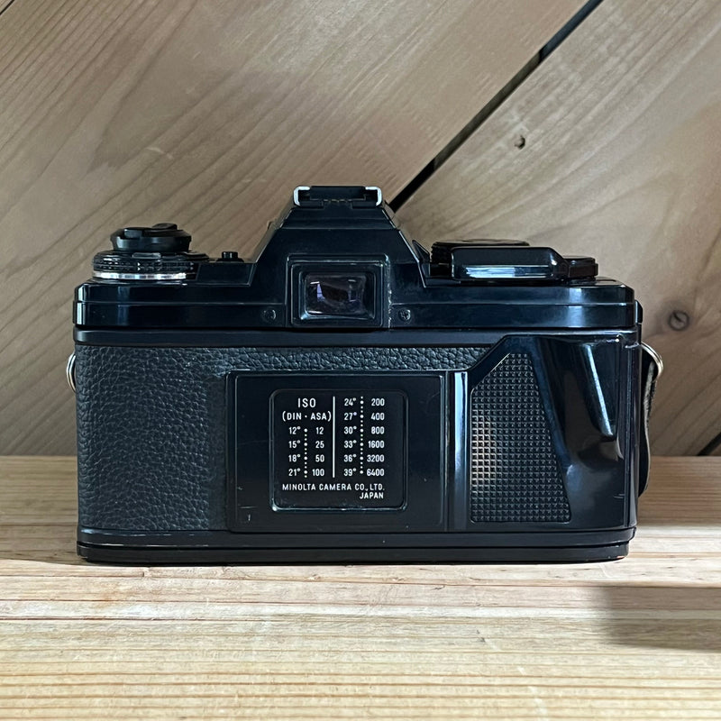 Minolta X-700 35mm SLR w/ Minolta MD Zoom 28–85mm f/3.5–4.5 Lens (1232783)