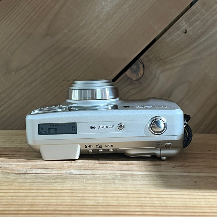 Minolta Freedom Zoom 160 Date 35mm Point & Shoot Camera w/ 37.5-160mm Lens