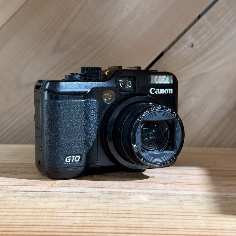 Canon PowerShot G10 Digital Camera w/ 4GB Memory Card & Charger (7128020406)