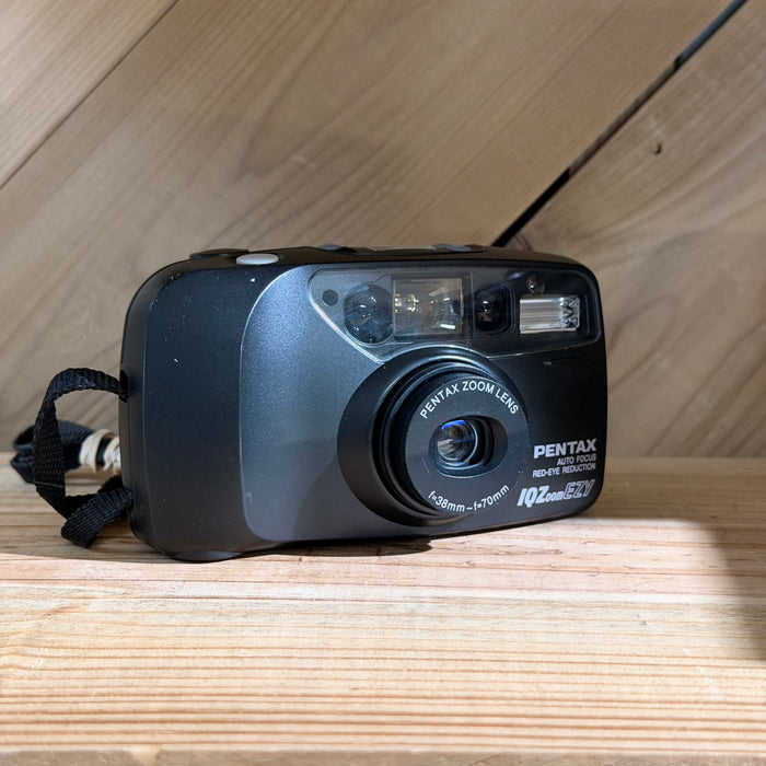 Pentax IQZoom EZY 35mm Point & Shoot Camera (8822)
