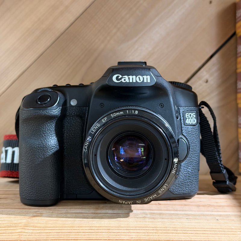 Canon EOS 40D DSLR Camera w/ Canon EF 50mm f/1.8 Lens (0226)