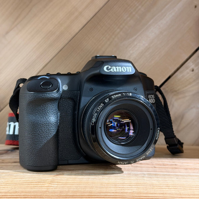 Canon EOS 40D DSLR Camera w/ Canon EF 50mm f/1.8 Lens (0226)