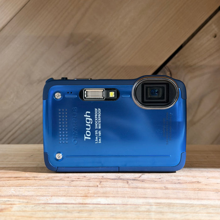 Olympus Stylus Tough (Blue) – Shockproof & Waterproof Digital Camera (3439)