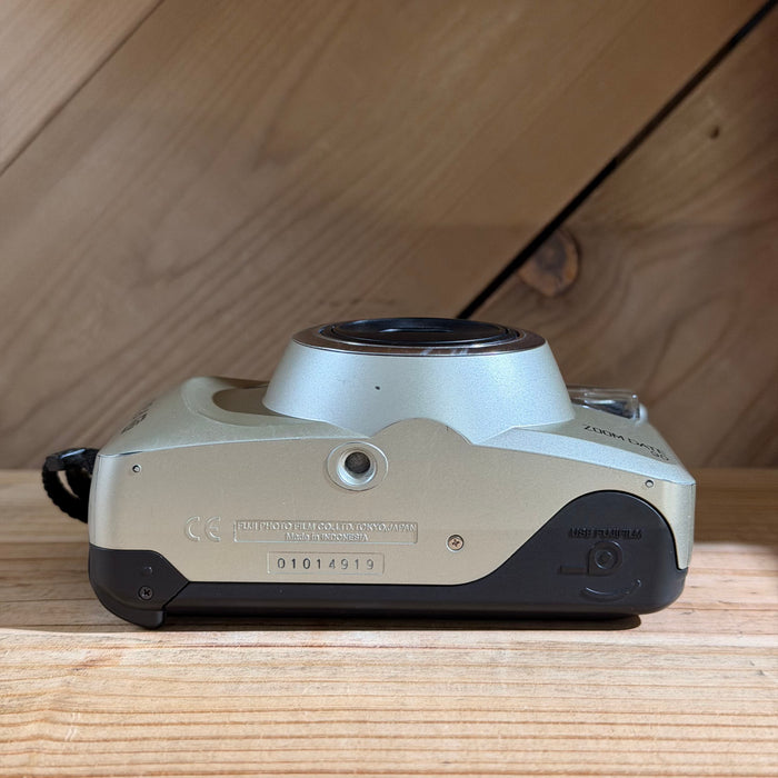 Fujifilm Zoom Date 90 – 35mm Point & Shoot Camera (4919)