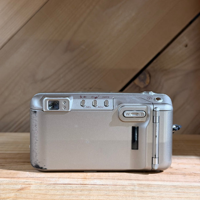 Minolta Freedom Zoom 125 Multi AF Panorama Date (1662)