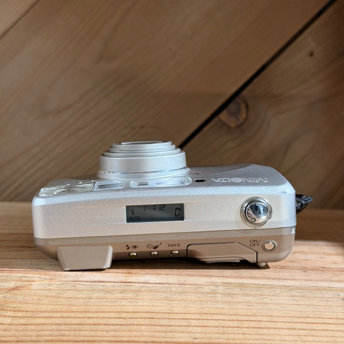 Minolta Freedom Zoom 125 Multi AF Panorama Date (1662)