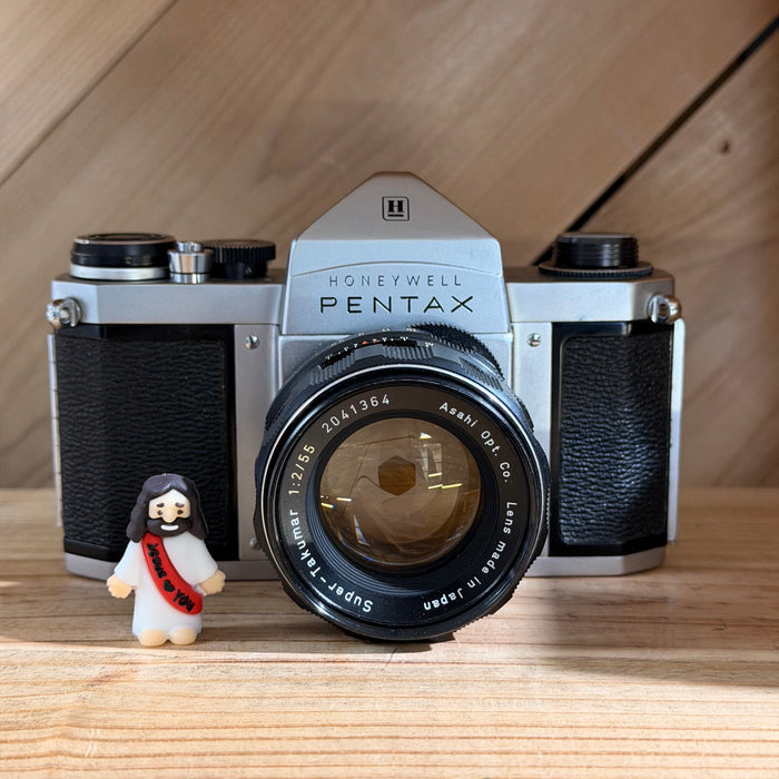 Honeywell Pentax H1a 35mm SLR Film Camera w/ Asahi Super-Takumar 55mm f/2 Lens (1520885)