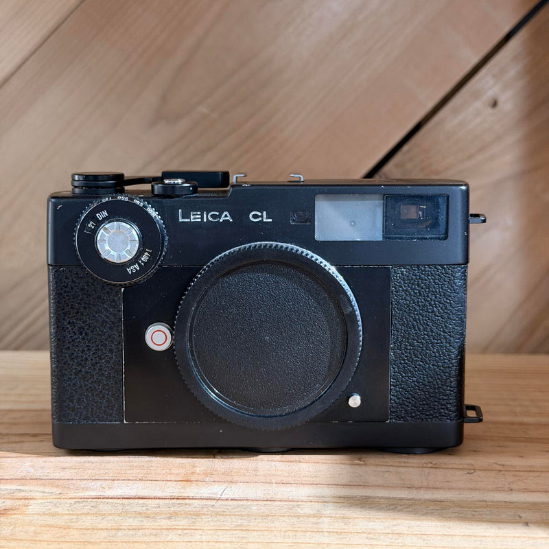 Minolta Leitz Leica CL 35mm Rangefinder Camera Body (Black) (1316640)