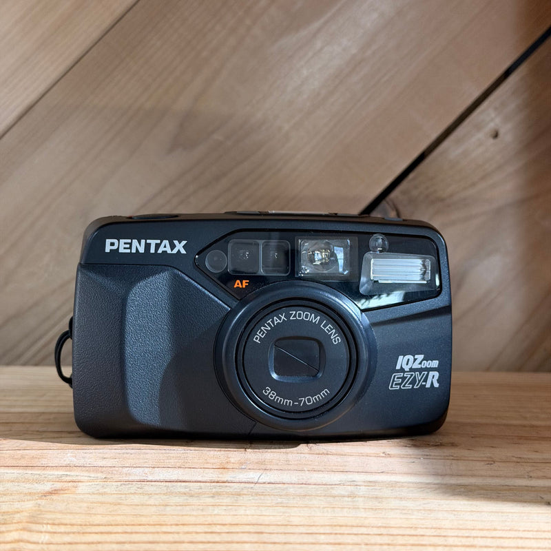 Pentax IQZoom EZY-R 35mm Point & Shoot Film Camera (2020189)
