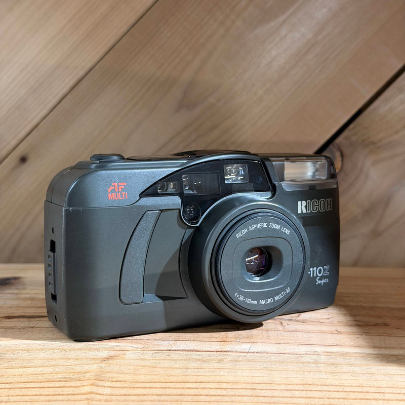 Ricoh R-110Z Super 35mm Point & Shoot Film Camera (FP134018)