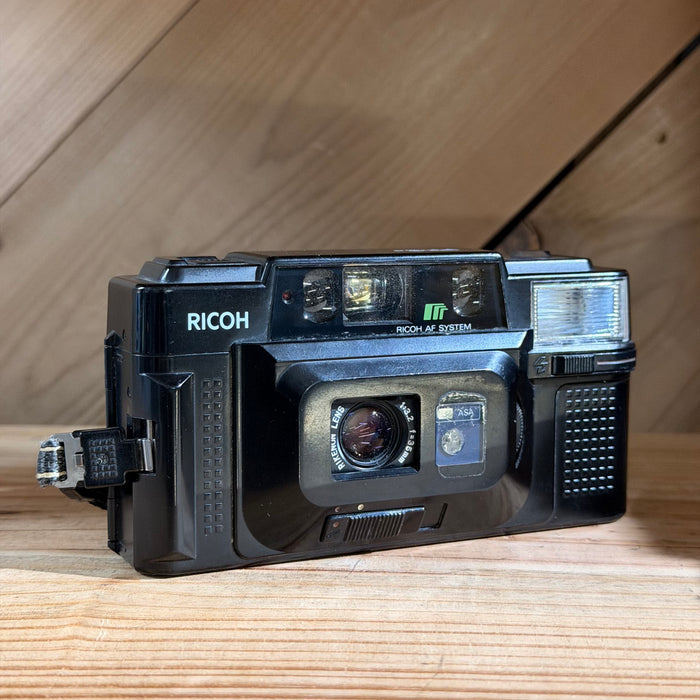 Ricoh FF-3AF 35mm Point & Shoot Film Camera (78321091)