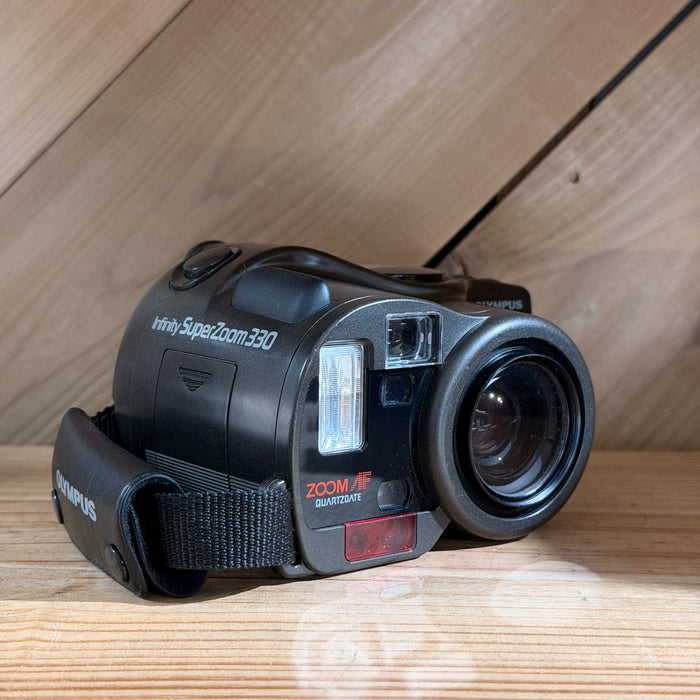 Olympus Infinity SuperZoom 330 35mm Point & Shoot Film Camera (1272265)