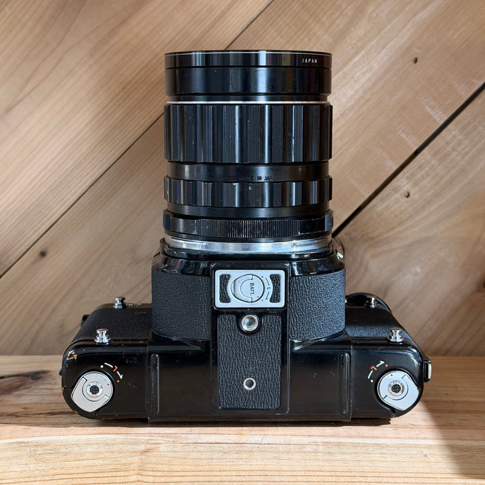 Asahi Pentax 6×7 Medium Format SLR Camera w/ SMC Takumar 75mm f/4.5 Lens & Prism Finder (4052230)