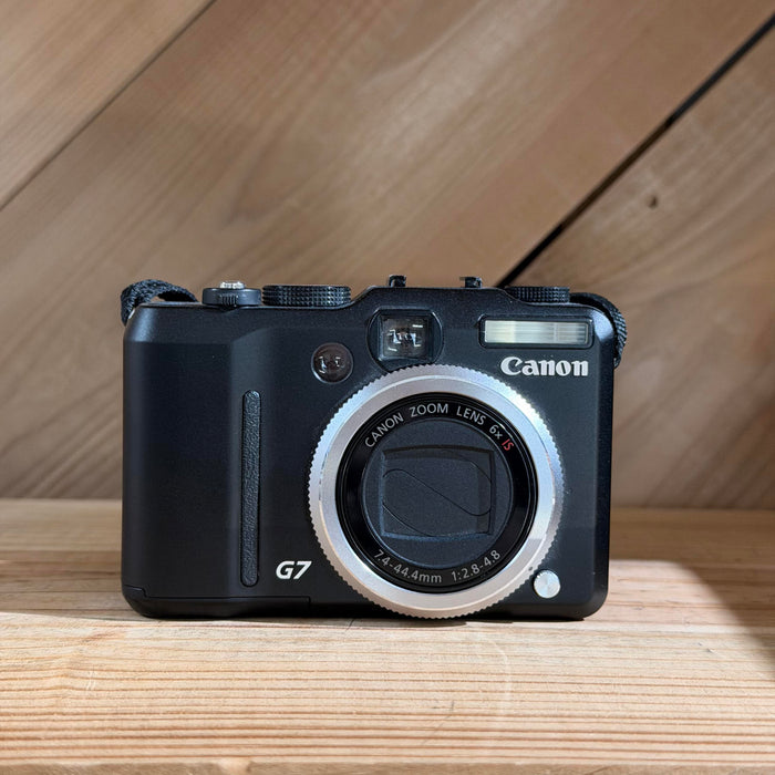 Canon PowerShot G7 Digital Compact Camera (3121103826)