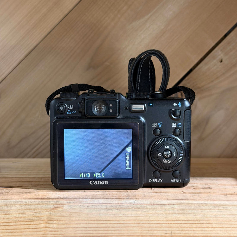 Canon PowerShot G7 Digital Compact Camera (3121103826)