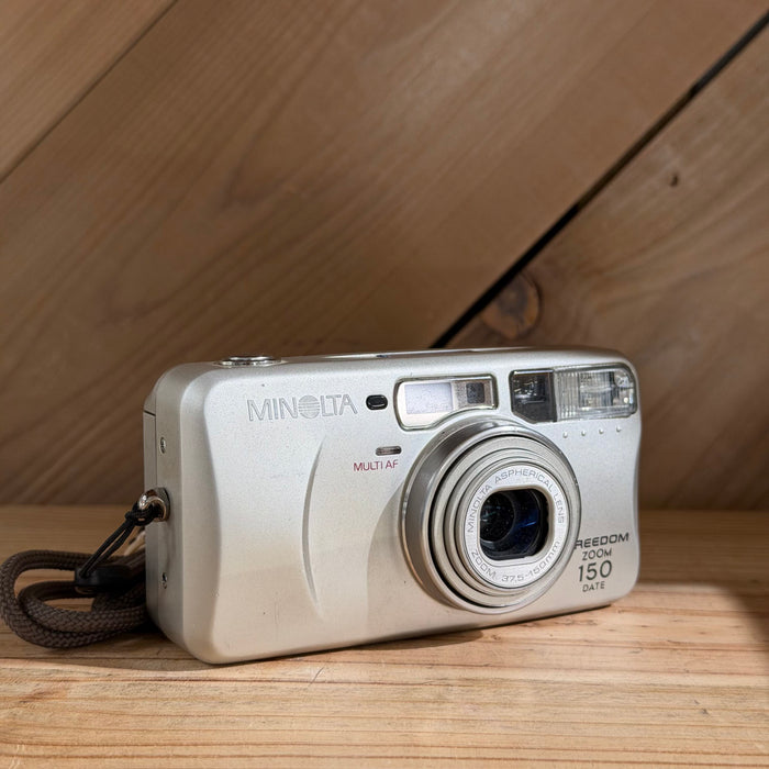 Minolta Freedom Zoom 150 Date 35mm Point & Shoot Film Camera (31016399)
