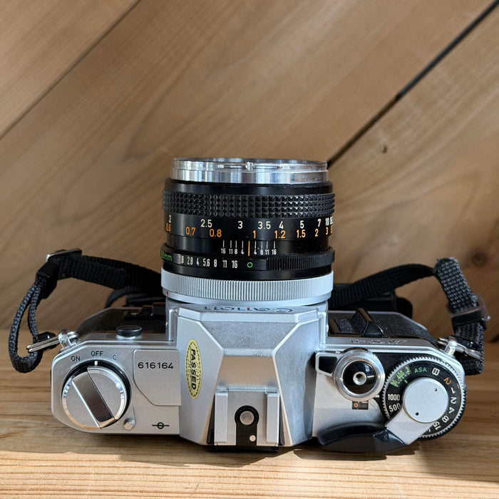 Canon AT-1 35mm SLR Film Camera w/ Canon FD 50mm f/1.8 Lens (616164)