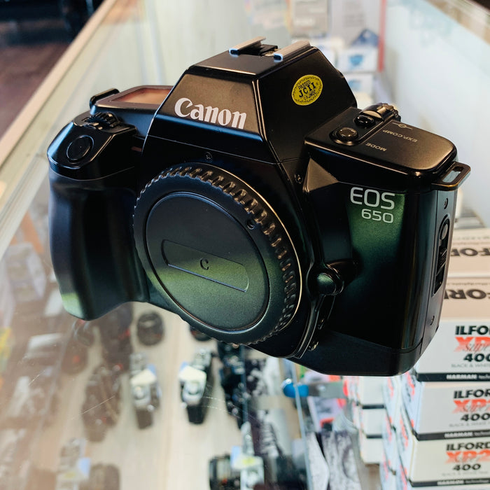 Canon EOS 650 35mm w/ 35-80mm Lens