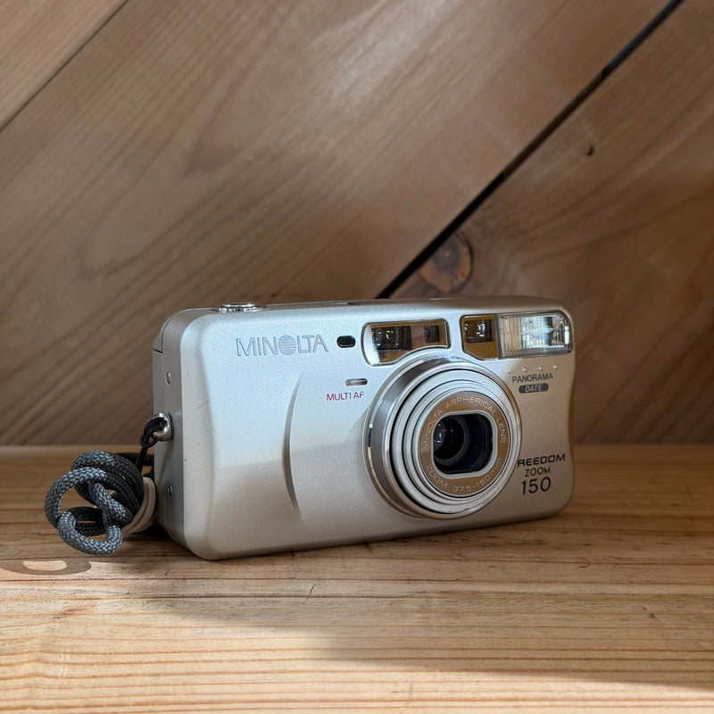 Minolta Freedom Zoom 150 Date 35mm Point & Shoot Film Camera (38011857)