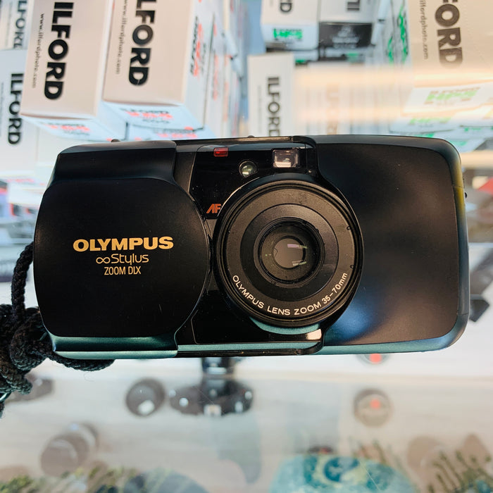 Olympus Infinity Stylus Zoom DLX 35mm Point and Shoot Film Camera