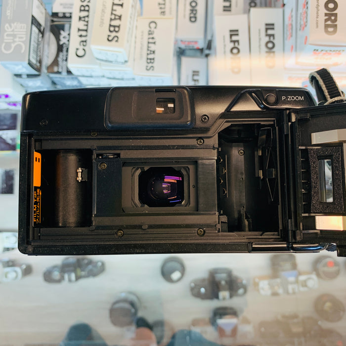Minolta Freedom Action Zoom 90 35mm Film Camera, Black Serial No: 20132085