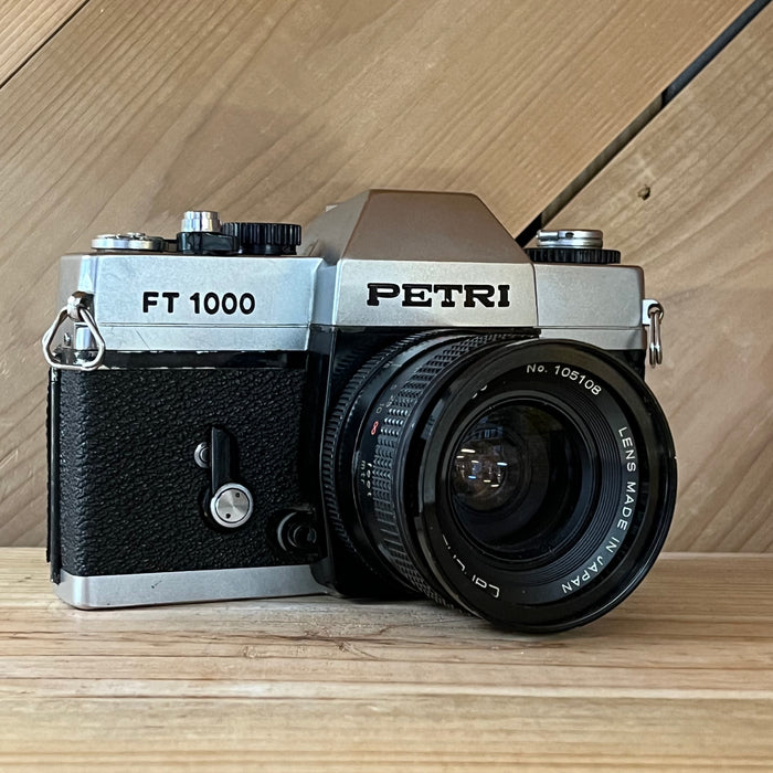 Petri FT 1000 w/ 35mm f2.8  #9728