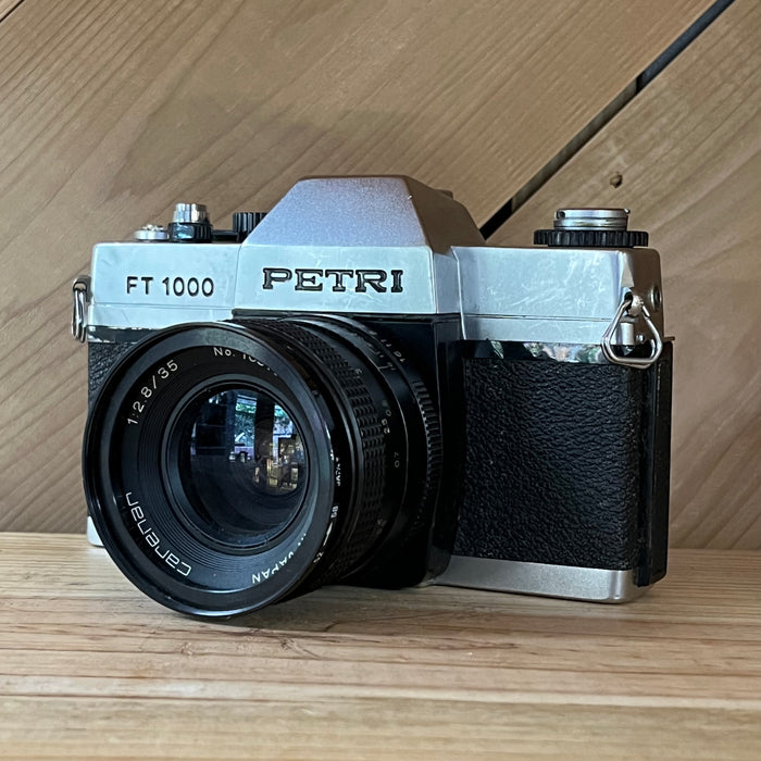 Petri FT 1000 w/ 35mm f2.8  #9728