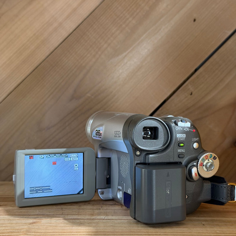 Panasonic PV-GS31 MiniDV Digital Camcorder (A5IA12816)