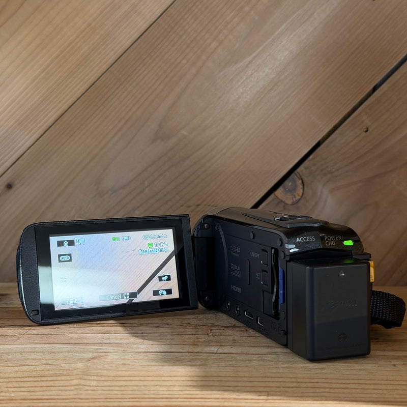 Canon VIXIA HF R42 HD Digital Camcorder (642664400832)