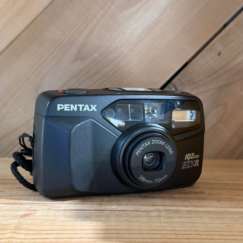 Pentax IQZoom EZY-R 35mm Point & Shoot Film Camera (2964975)