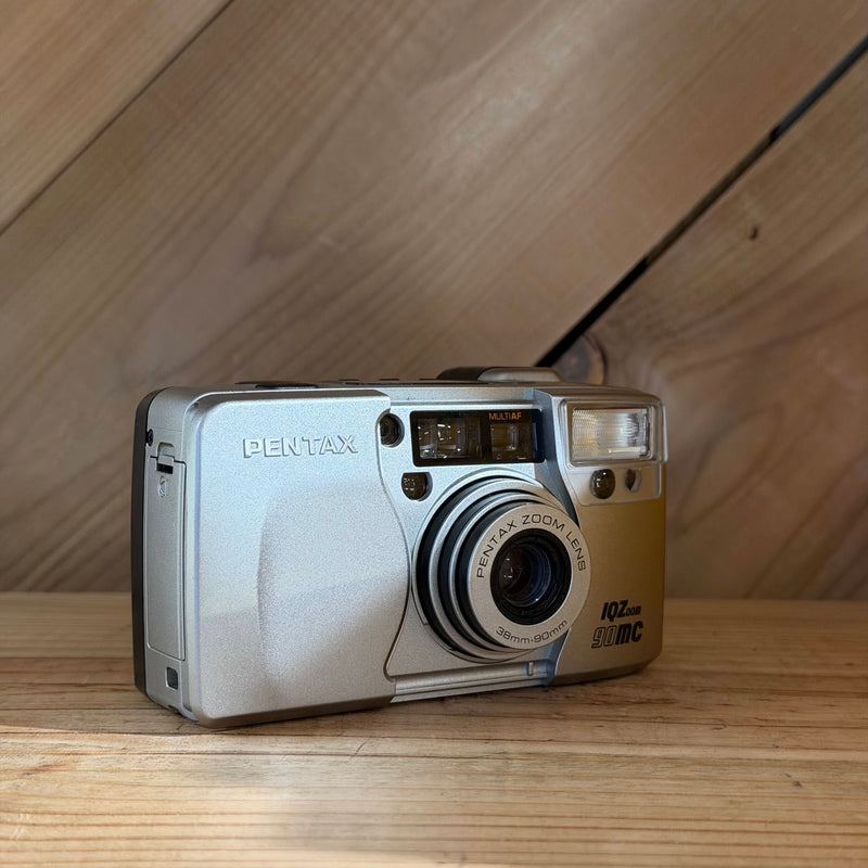 Pentax IQZoom 90MC 35mm Point & Shoot Film Camera (2619303)