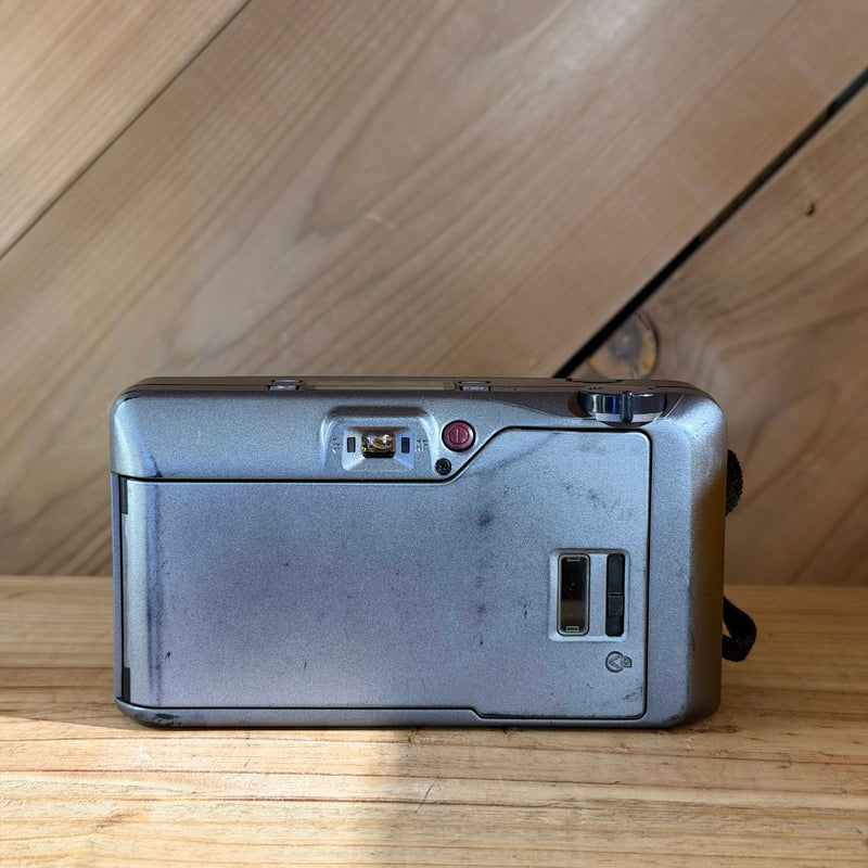 Pentax AF IQZoom 70-XL 35mm Point & Shoot Film Camera (6815606)