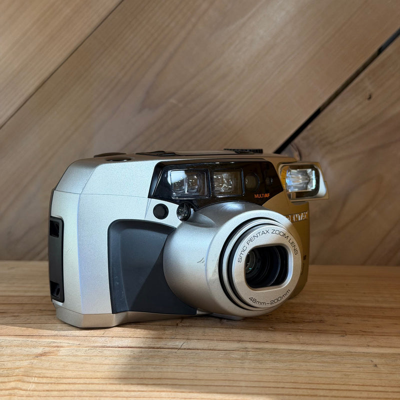 Pentax IQZoom 200 35mm Point & Shoot Film Camera (4932435)