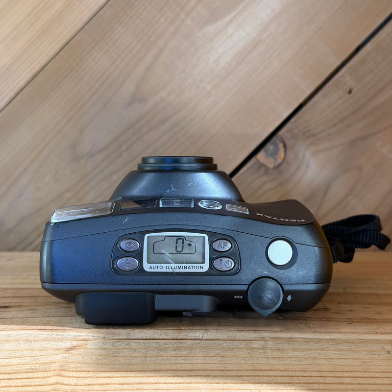 Pentax IQZoom 140 35mm Point & Shoot Film Camera (1670089)