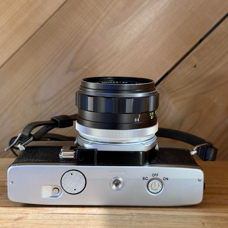 Minolta SRT-101 35mm SLR Film Camera w/ Minolta MC Rokkor-PF 58mm f/1.4 Lens (2357406)
