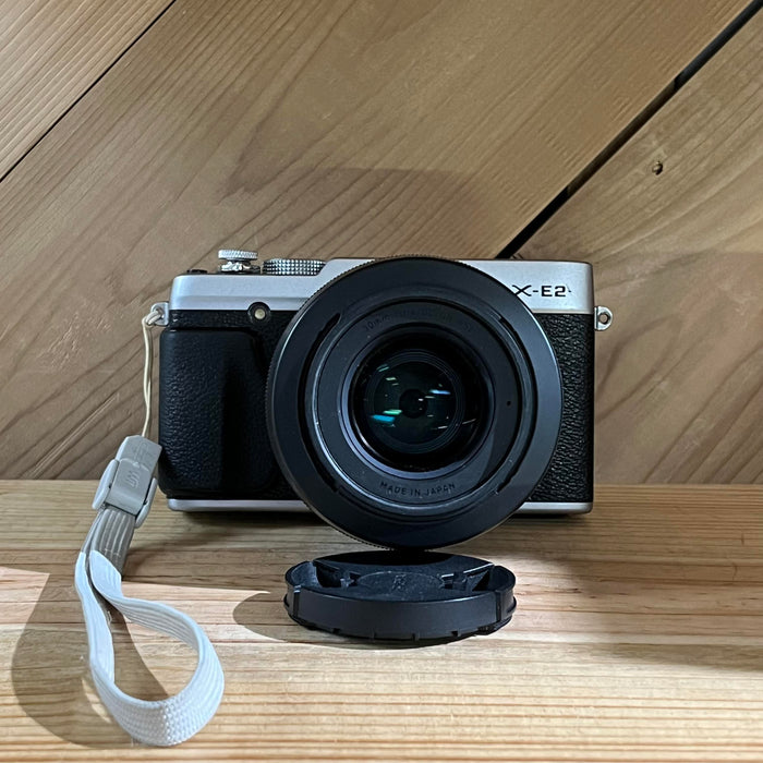 Fujifilm X-E2 Mirrorless Digital Camera (Silver Body) with Sigma 30mm f1.4 DC DN Lens (34A03710)