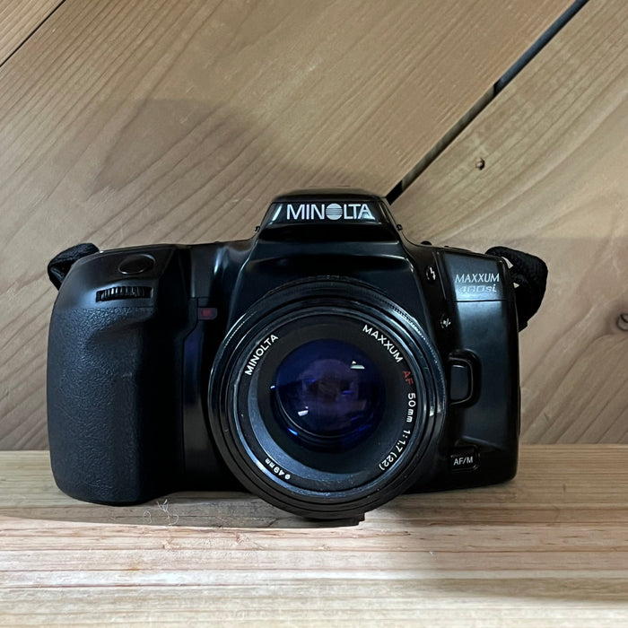 Minolta Maxxum 400si 35mm SLR Camera with 50mm f/1.7 AF Lens (0233986)