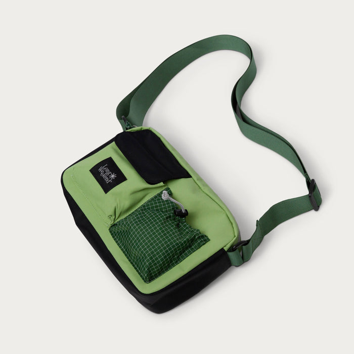 Long Weekend Gear – Santa Fe Shoulder Bag - Weatherproof Crossbody Travel Bag for 35mm Film Cameras