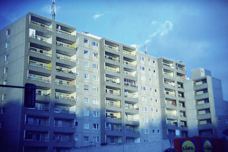 CineStill 800T ISO 800 120 Color Film - Medium Format Tungsten