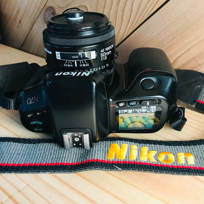Nikon N70 135 Film Camera with 50mm f/1.8 AF Nilkkor Lens