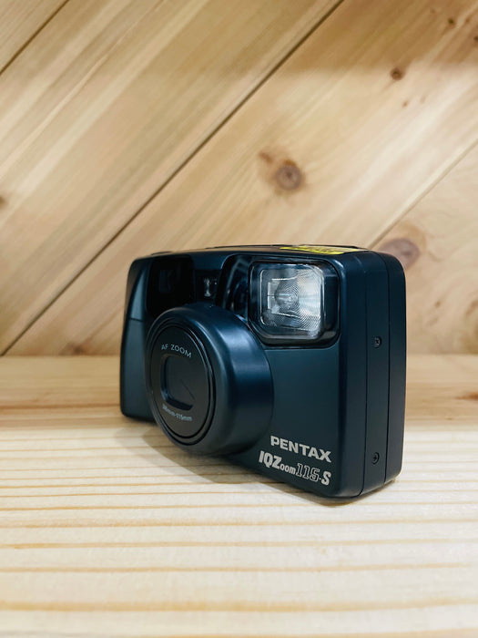 Pentax IQZoom 115-s 35mm point and shoot film camera