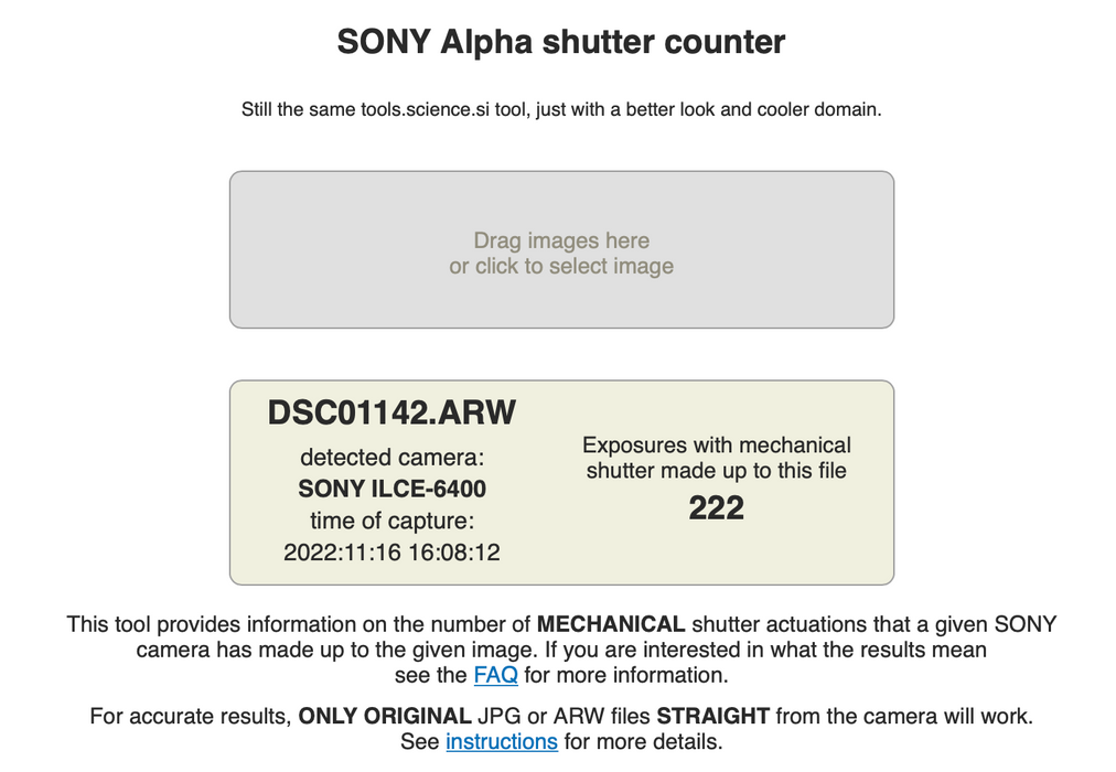 USED Sony a6400 Mirrorless Digital Camera Body, & 16mm Sigma Lens Black {24.2MP} 250 Shutter count!