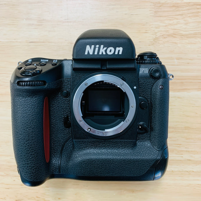 Nikon F5 w/ MF-28 Back - Body Only