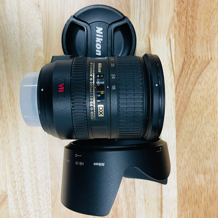 USED Nikon AF-S DX Nikkor 18-200mm f/3.5-5.6 G ED IF VR