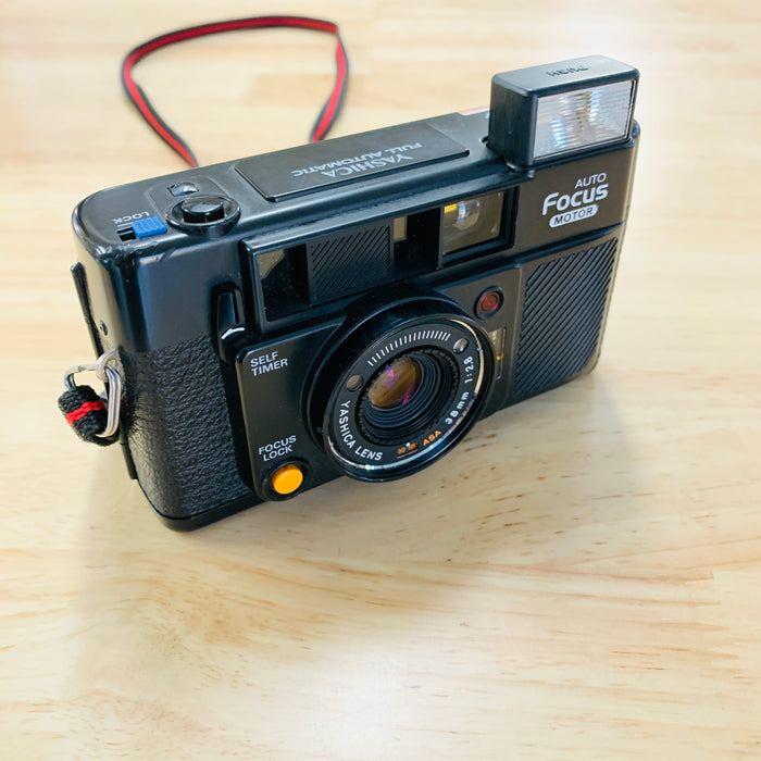Yashica Full Automatic Point & Shoot 35mm