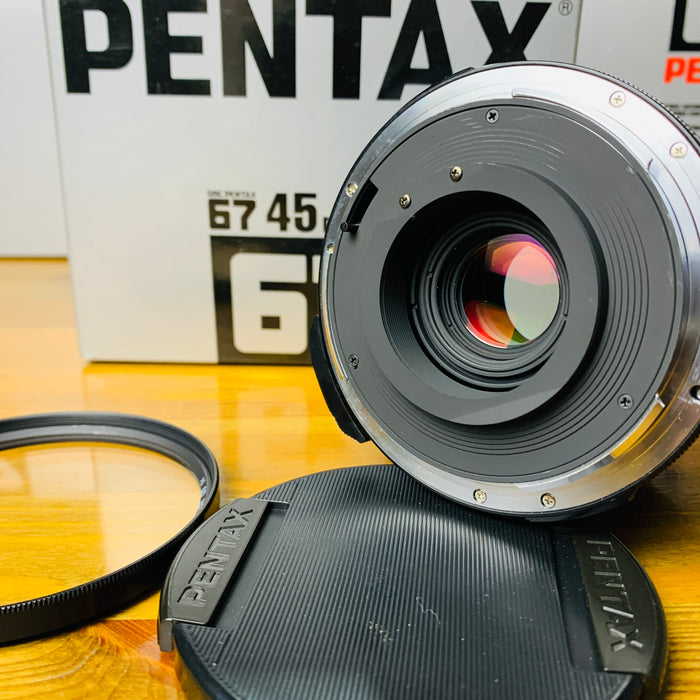 Pentax SMC 67 - 45mm f/4  Lens with Soft Case - Mint -8608270