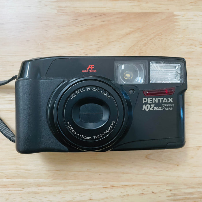 Pentax IQZoom 700